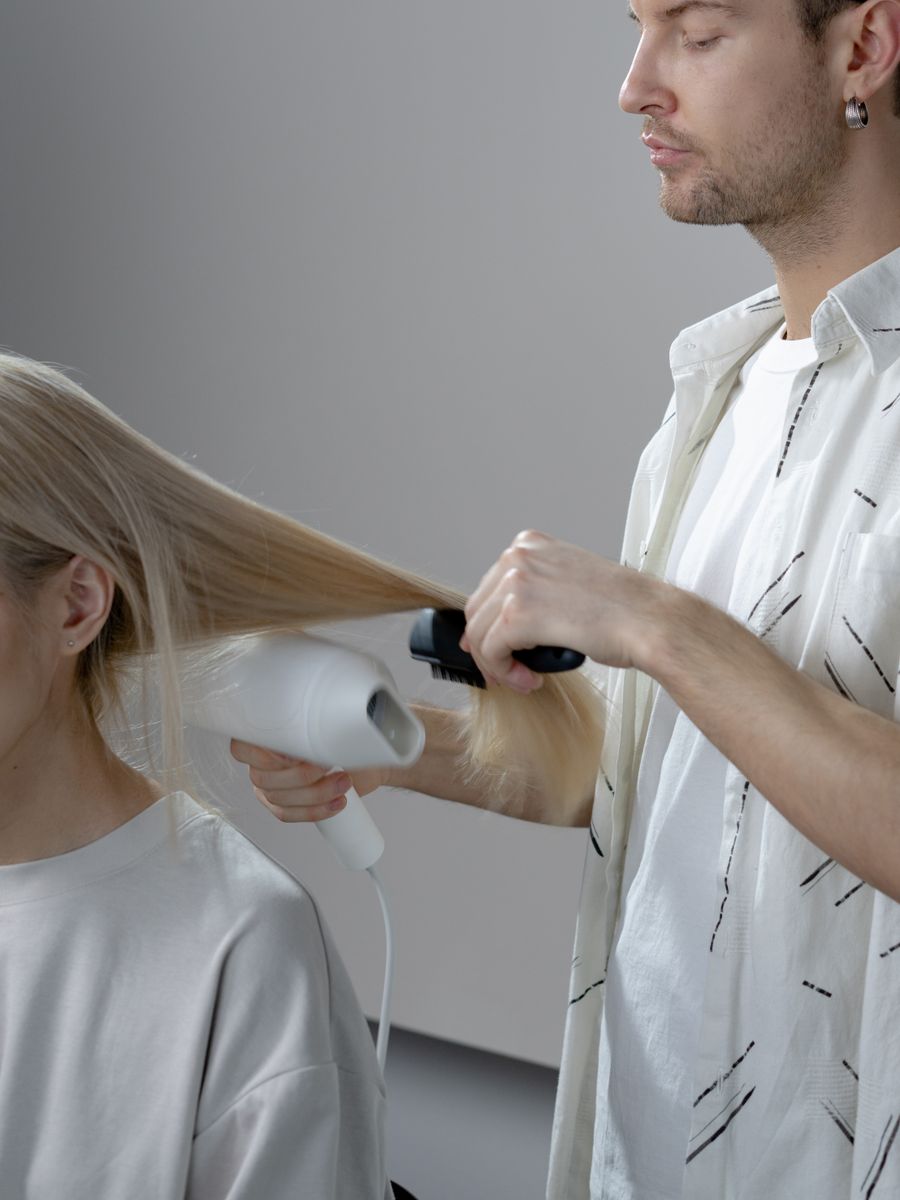 Blitz Hair Make Up Studio